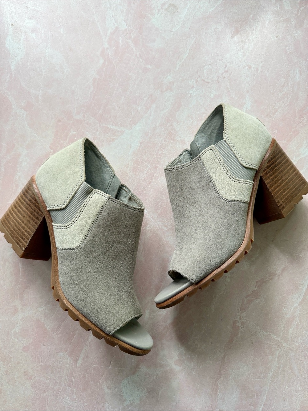 Sorel Nadia Ankle Boots in Dove Gray Sz 8